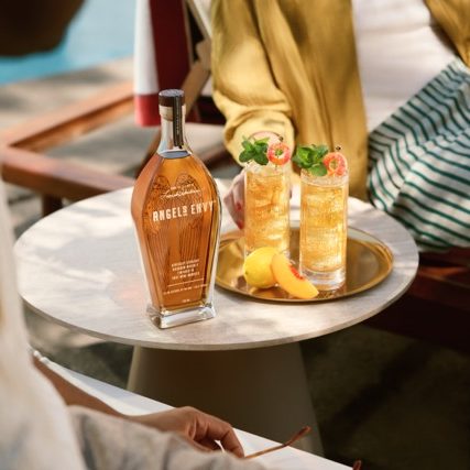 FY26_ANGELS_ENVY_POOL_DETAIL_153_Final Medium