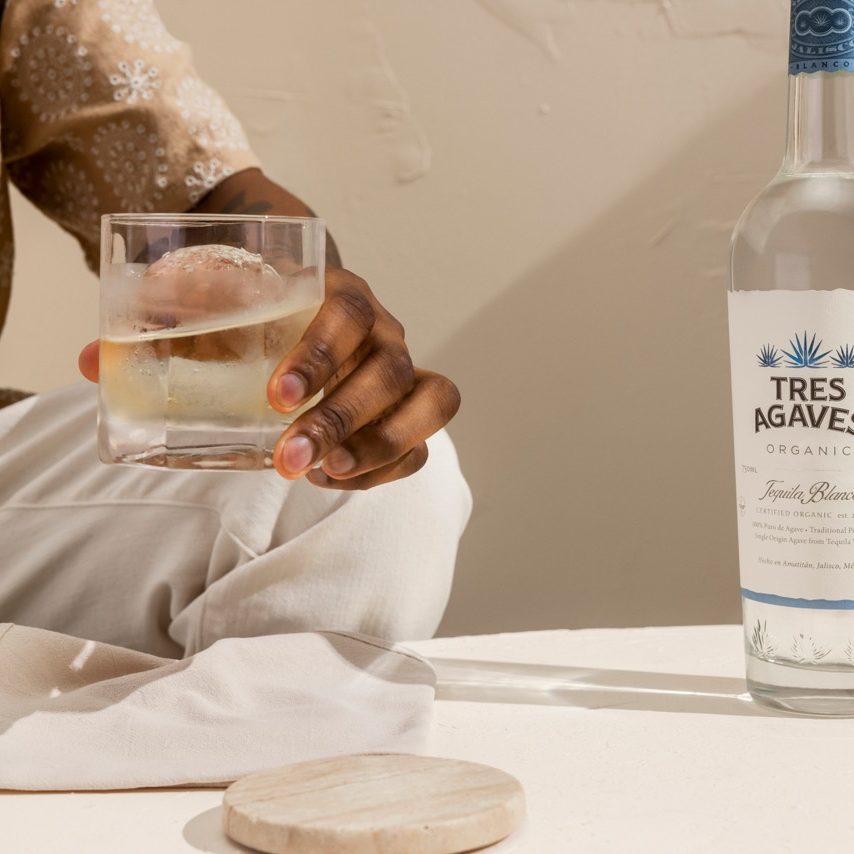 Tres Agaves – Lifestyle – 3084-Edit Large